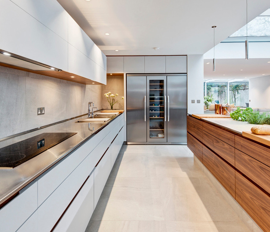 Wood veneer kitchen cabinet